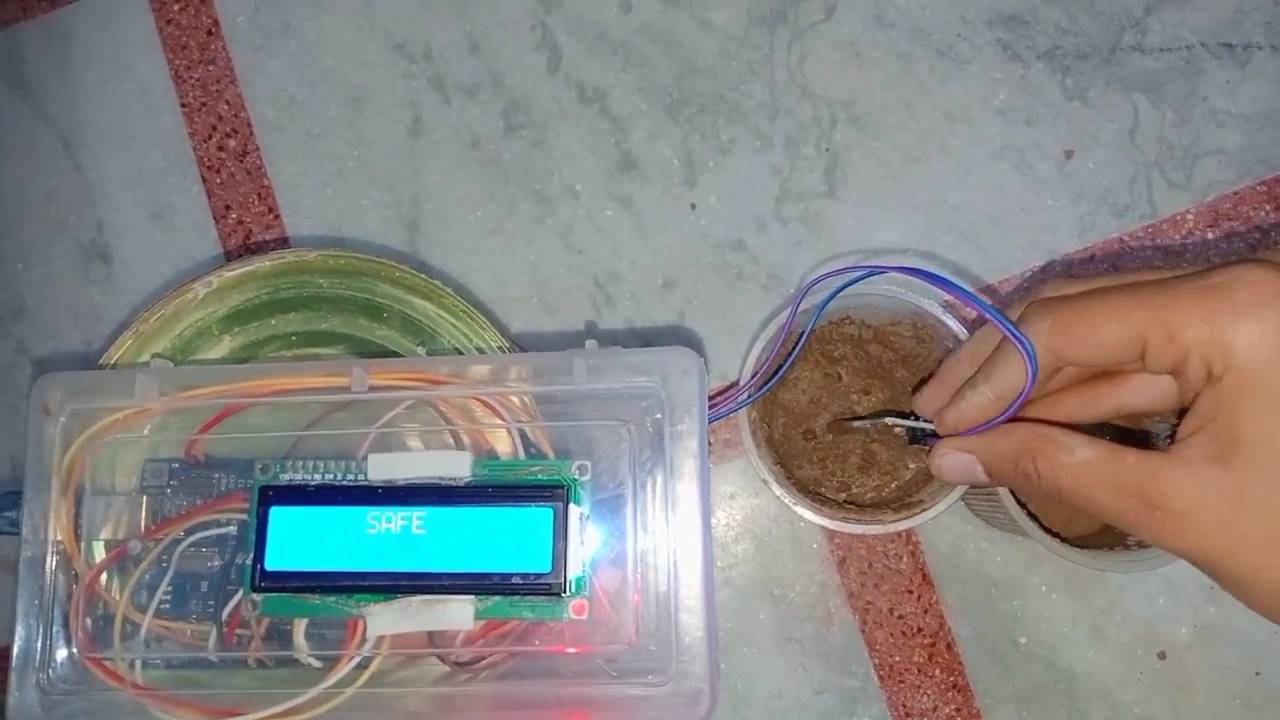 Landslide Detection Device Preventing Heavy Damage from Natural