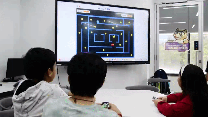 Pac Man Quarky Connect Extension