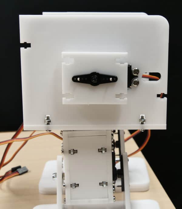 shoulder servo horn plate to the body side plate