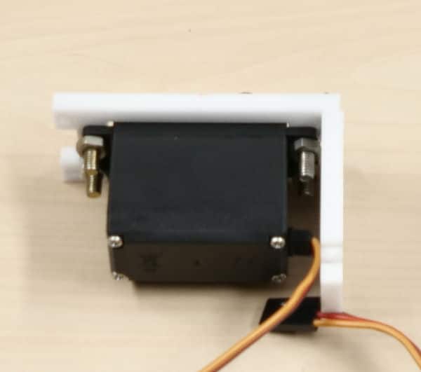 arm bottom plate to the arm back servo plate