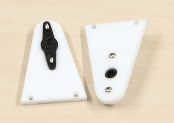 attach servo shoulder back plate to the shoulder servo horn plate